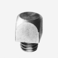 Hacele Mustad na trawę i do skoków