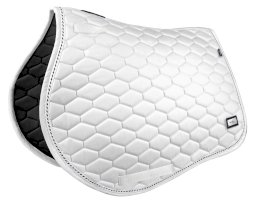 Czaprak FP HEXAGON, biały Fair Play Elegancko wykończony czaprak dostępny w dziesięciu pięknych, klasycznych kolorach, zaprojektowany tak, by idealnie dopasować go do swoich potrzeb.