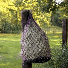 Siatka na siano dla konia