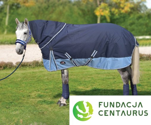 Derka padokowa dla koni z Fundacji Centaurus, z kołnierzem, 200g Derka padokowa dla koni z Fundacji Centaurus, z kołnierzem, 200g