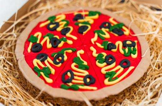 Końska Pizza - smakołyk dla koni, z naturalnych składników Końska Pizza - smakołyk dla koni, z naturalnych składników