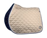 Elegancko wykończony czaprak dostępny w dziesięciu pięknych, klasycznych kolorach, zaprojektowany tak, by idealnie dopasować go do swoich potrzeb. Czaprak FP HEXAGON, beżowy Fair Play